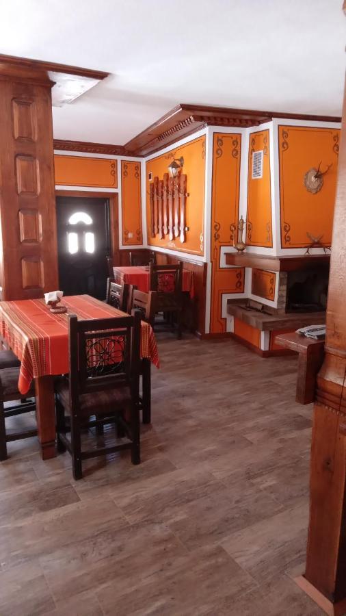 Стаи За Гости Дончо Войвода Koprivshtitsa Buitenkant foto