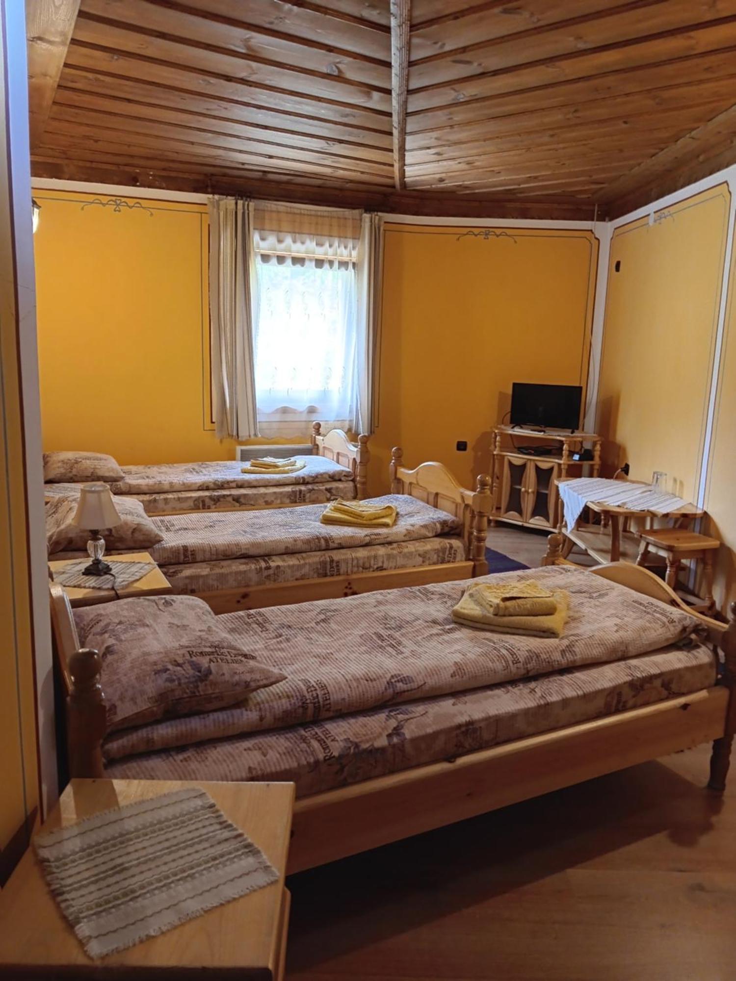 Стаи За Гости Дончо Войвода Koprivshtitsa Buitenkant foto